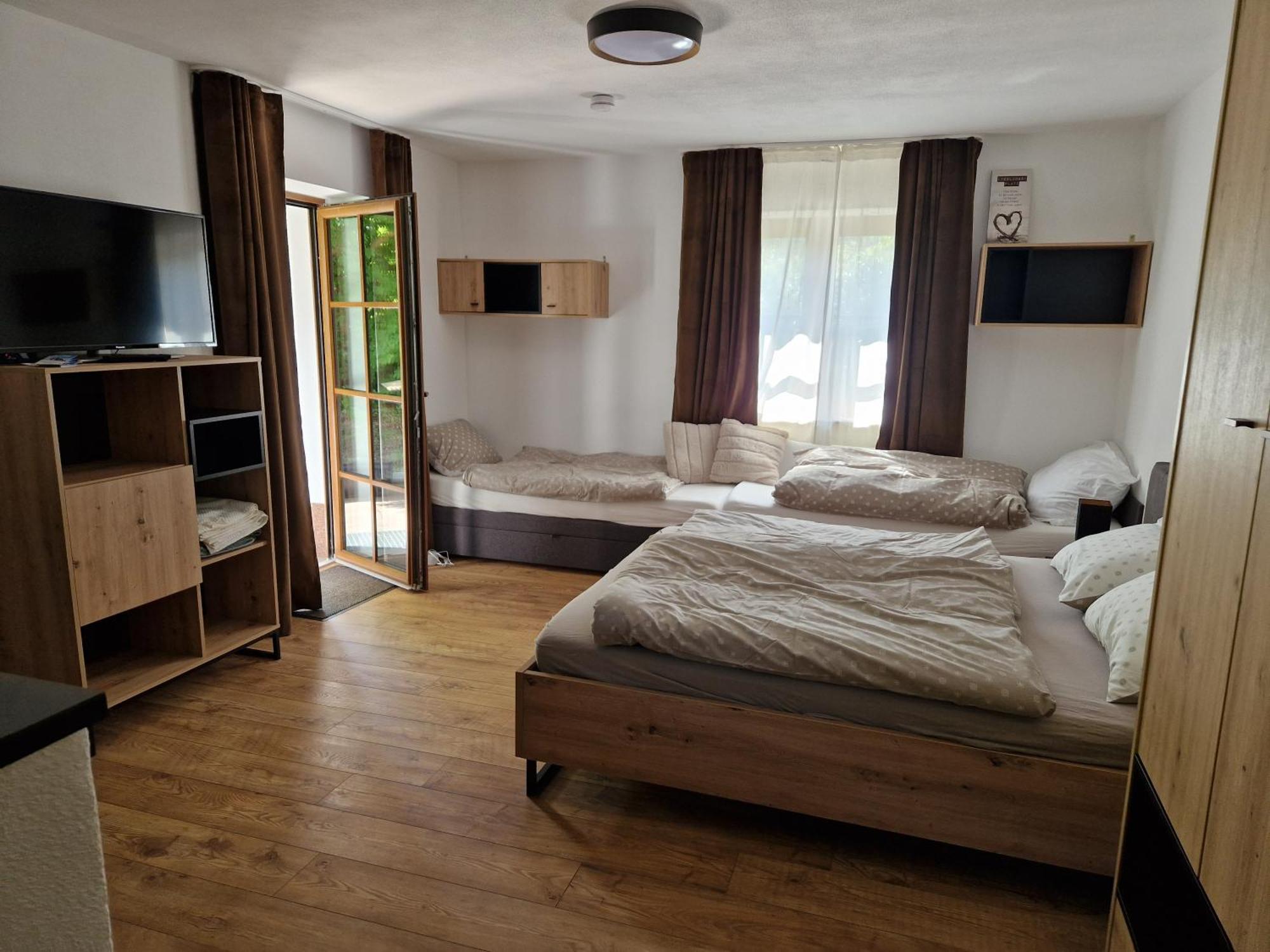 Nicky Apartments And Studios Niederau Kültér fotó